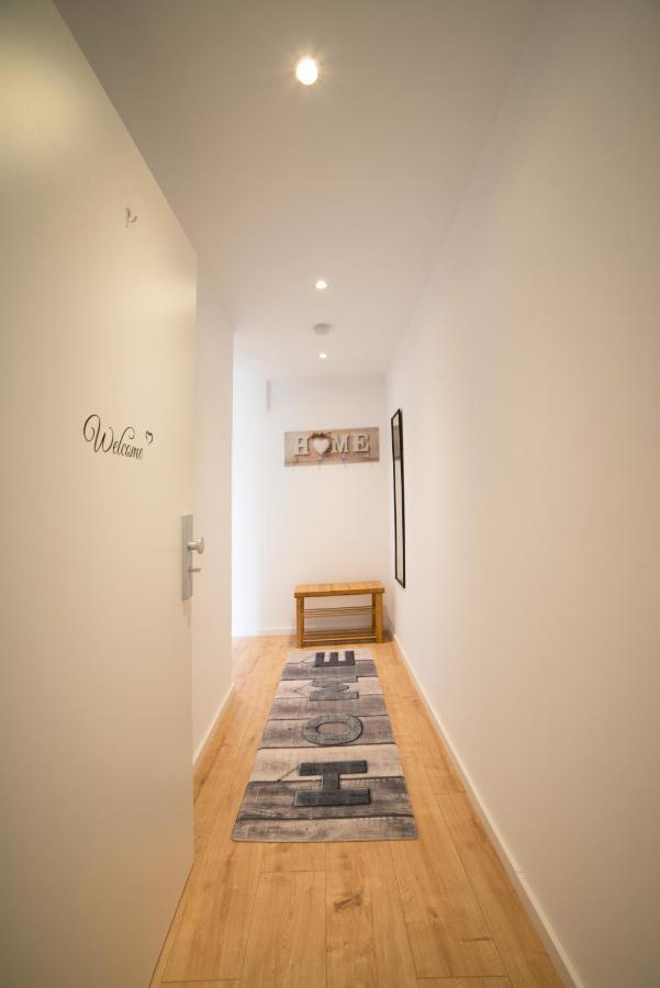 Schoene Ferienwohnung 54 M², Zentrumsnah, Kingbett Erfurt Eksteriør billede