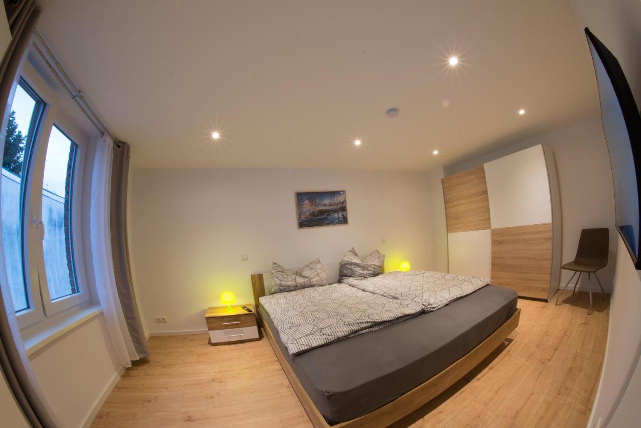 Schoene Ferienwohnung 54 M², Zentrumsnah, Kingbett Erfurt Eksteriør billede