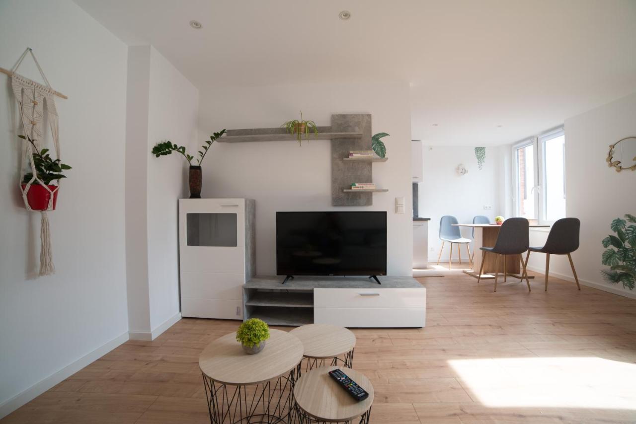 Schoene Ferienwohnung 54 M², Zentrumsnah, Kingbett Erfurt Eksteriør billede