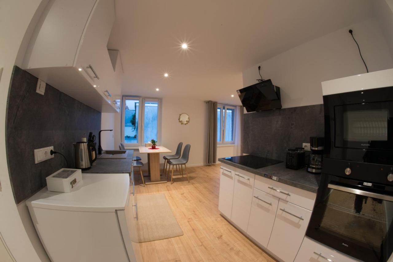 Schoene Ferienwohnung 54 M², Zentrumsnah, Kingbett Erfurt Eksteriør billede